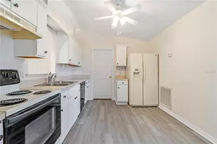 1153 Amanda Kay Cir, Sanford, FL 32771 - Photo 3