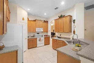 481 Woodford Dr, Debary, FL 32713 - Photo 9