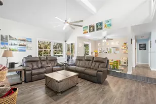 385 E Country Circle Dr, Port Orange, FL 32128 - Photo 5