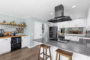 385 E Country Circle Dr, Port Orange, FL 32128 - Photo 13