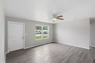 748 Colfax Dr, Daytona Beach, FL 32114 - Photo 3