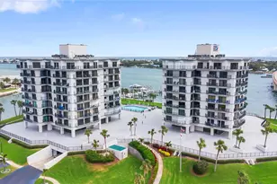 503 N Causeway, New Smyrna Beach, FL 32169 - Photo 1