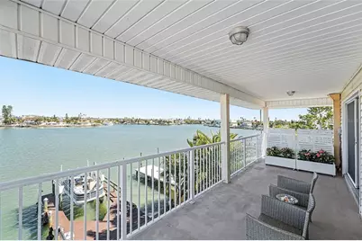 14215 N Bayshore Drive, Madeira Beach, FL 33708 - Photo 17