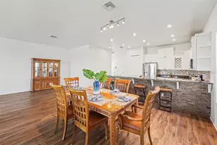 14215 N Bayshore Dr, Madeira Beach, FL 33708 - Photo 9