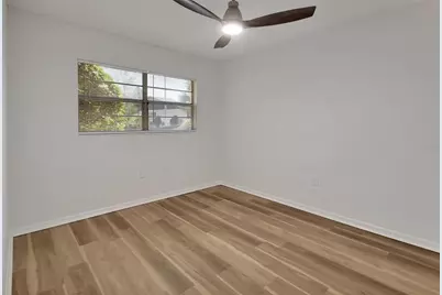 3 Villa Villar Court #30, Deland, FL 32724 - Photo 9