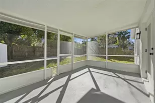 516 S Park Ave, Orange City, FL 32763 - Photo 25