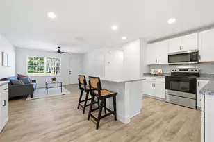 516 S Park Ave, Orange City, FL 32763 - Photo 7