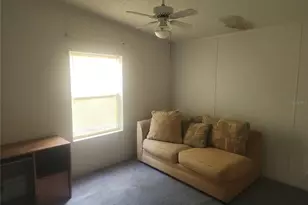 384 Crescent Lake Shore Dr, Crescent City, FL 32112 - Photo 15