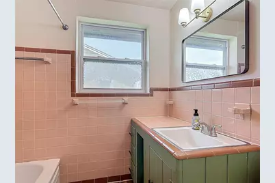 243 S Hull Avenue, Deland, FL 32720 - Photo 23