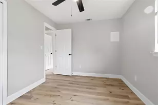 225 W Volusia Ave, Deland, FL 32720 - Photo 19