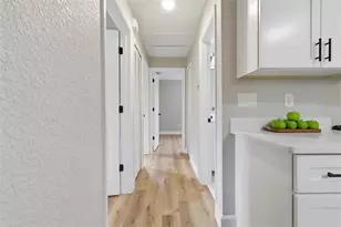 225 W Volusia Ave, Deland, FL 32720 - Photo 15