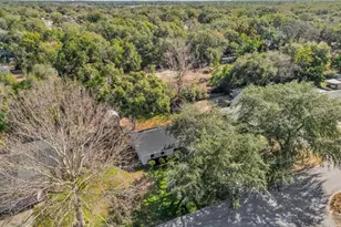 411 Cherry Tree St, Eustis, FL 32726 - Photo 23