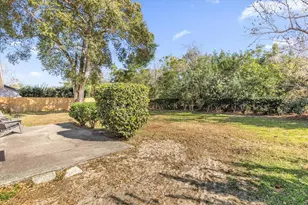 411 Cherry Tree St, Eustis, FL 32726 - Photo 21