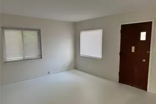 240 E Howry Ave, Deland, FL 32724 - Photo 3