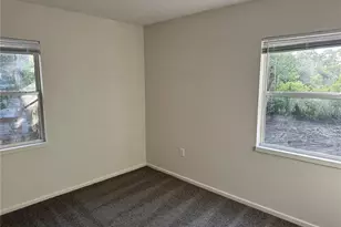 240 E Howry Ave, Deland, FL 32724 - Photo 5