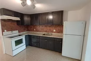 702 State Ave, Daytona Beach, FL 32117 - Photo 9