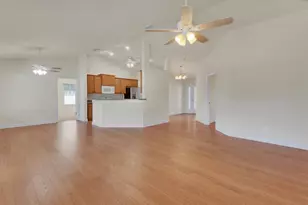 609 River Fern Ln, Deland, FL 32720 - Photo 5