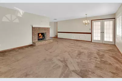 2240 N Clara Avenue, Deland, FL 32720 - Photo 5