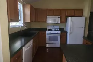 8241 SE 176th Lawson Loop, The Villages, FL 32162 - Photo 7