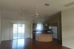 8241 SE 176th Lawson Loop, The Villages, FL 32162 - Photo 5