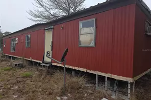 45528 Palm St, Paisley, FL 32767 - Photo 7