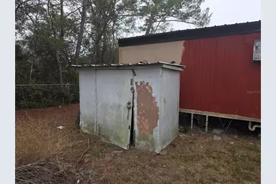 45528 Palm Street, Paisley, FL 32767 - Photo 9