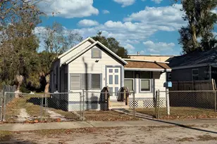 335 Maple St, Daytona Beach, FL 32114 - Photo 1