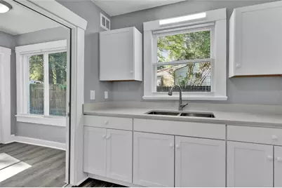 531 N Delaware Avenue, Deland, FL 32720 - Photo 17