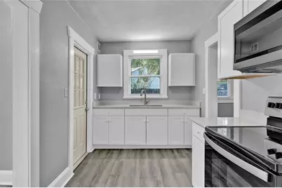 531 N Delaware Avenue, Deland, FL 32720 - Photo 13