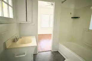 308 Page Ct, Deland, FL 32720 - Photo 9