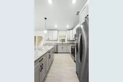 415 Ivy Avenue, Deland, FL 32724 - Photo 17