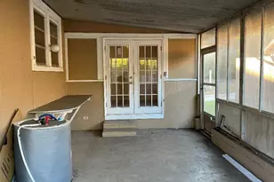 419 W Wisconsin Ave, Deland, FL 32720 - Photo 17