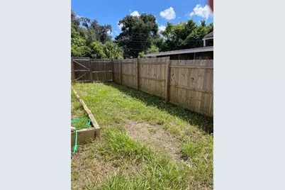 419 W Wisconsin Avenue, Deland, FL 32720 - Photo 7