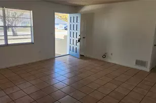 957 Wilmington Dr, Deltona, FL 32725 - Photo 3