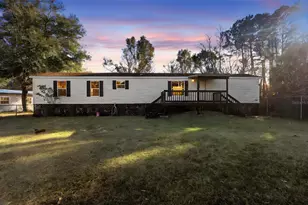 31338 Evergreen Dr, Deland, FL 32720 - Photo 1