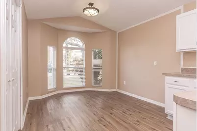 565 Blue Water Avenue, Orange City, FL 32763 - Photo 7