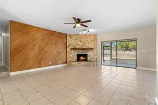 4044 Rose Petal Ln, Orlando, FL 32808 - Photo 17