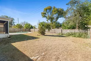 4044 Rose Petal Ln, Orlando, FL 32808 - Photo 59