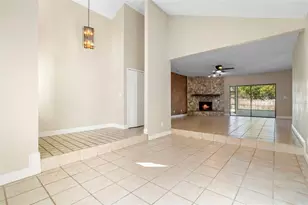 4044 Rose Petal Ln, Orlando, FL 32808 - Photo 15