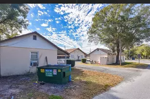 1757 N Woodland Blvd, Deland, FL 32720 - Photo 7