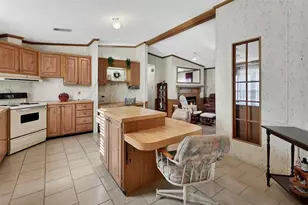 27130 Fishermans Rd, Paisley, FL 32767 - Photo 15