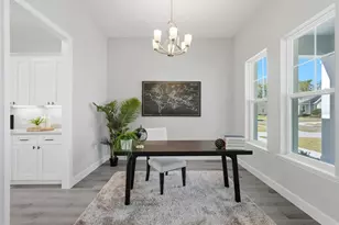 311 W Delaware Ave, Lake Helen, FL 32744 - Photo 15