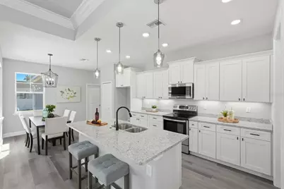 311 W Delaware Avenue, Lake Helen, FL 32744 - Photo 9