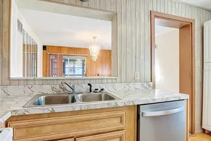 730 W University Ave, Deland, FL 32720 - Photo 15