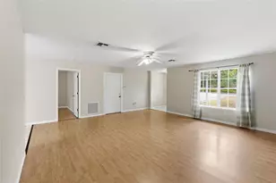 325 E Plymouth Ave, Deland, FL 32724 - Photo 5