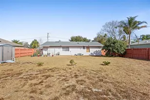 2771 S Slater Dr, Deltona, FL 32738 - Photo 9