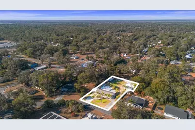 718 Gracie Court, Deland, FL 32720 - Photo 5