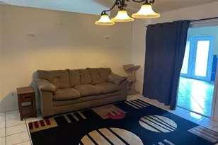 330 Bonnie Ln, Orange City, FL 32763 - Photo 3