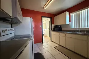 348 Pleasant St, Daytona Beach, FL 32114 - Photo 5