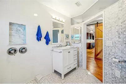 934 N Halifax Avenue, Daytona Beach, FL 32118 - Photo 15